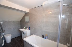 Bathroom - click for photo gallery